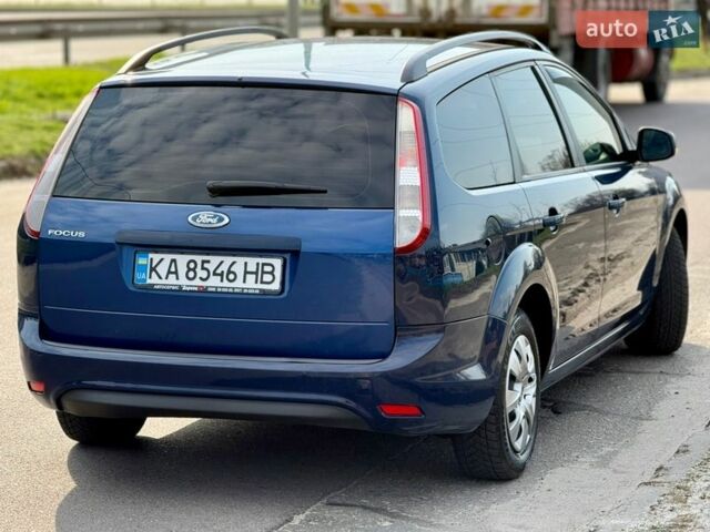 Синий Форд Фокус, объемом двигателя 1.4 л и пробегом 287 тыс. км за 4500 $, фото 2 на Automoto.ua