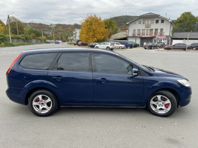 Синий Форд Фокус, объемом двигателя 1.6 л и пробегом 214 тыс. км за 4199 $, фото 3 на Automoto.ua