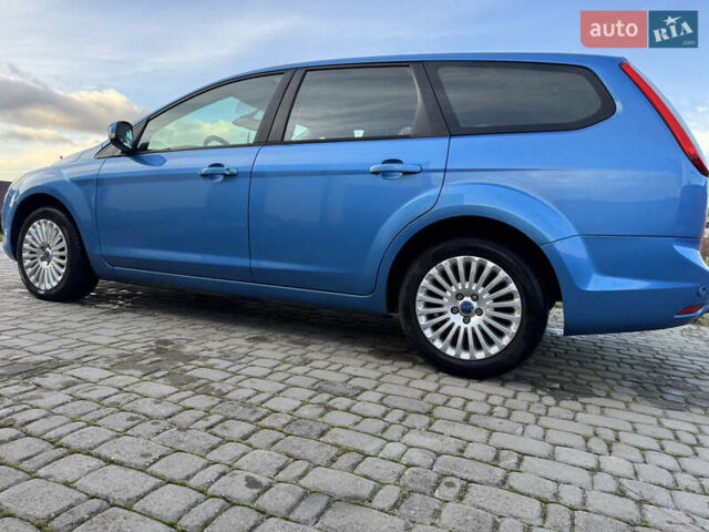 Синий Форд Фокус, объемом двигателя 1.8 л и пробегом 236 тыс. км за 5300 $, фото 7 на Automoto.ua