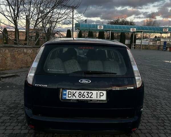 Синий Форд Фокус, объемом двигателя 1.6 л и пробегом 260 тыс. км за 5461 $, фото 6 на Automoto.ua