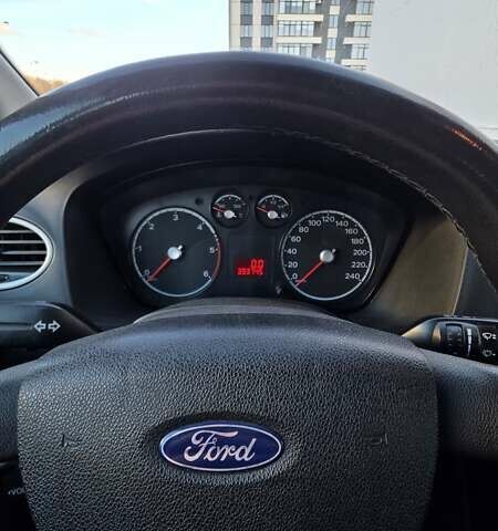Синий Форд Фокус, объемом двигателя 1.56 л и пробегом 1 тыс. км за 4800 $, фото 2 на Automoto.ua