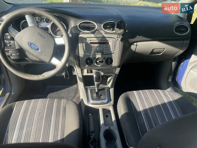 Синий Форд Фокус, объемом двигателя 2 л и пробегом 213 тыс. км за 5000 $, фото 15 на Automoto.ua
