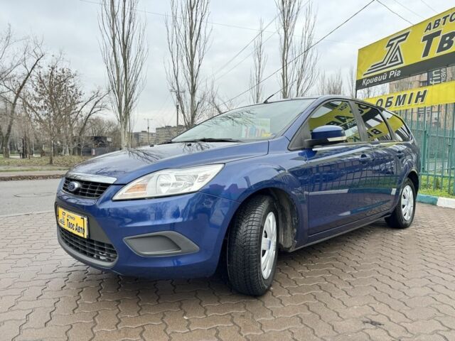Синий Форд Фокус, объемом двигателя 1.6 л и пробегом 210 тыс. км за 6550 $, фото 2 на Automoto.ua