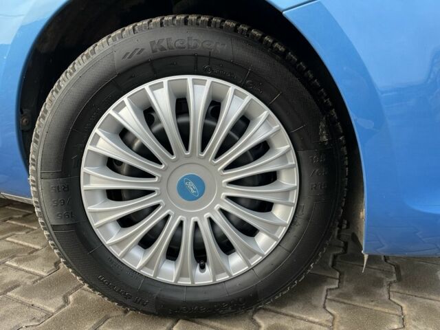 Синий Форд Фокус, объемом двигателя 1.6 л и пробегом 199 тыс. км за 6399 $, фото 21 на Automoto.ua