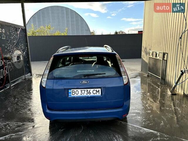 Синій Форд Фокус, об'ємом двигуна 1.6 л та пробігом 272 тис. км за 5500 $, фото 8 на Automoto.ua