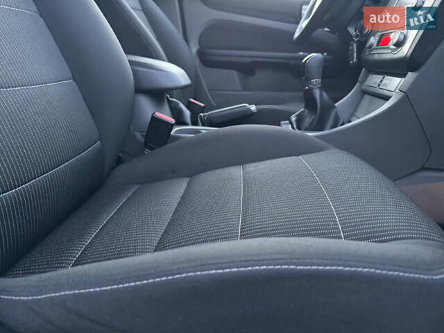 Синій Форд Фокус, об'ємом двигуна 1.6 л та пробігом 197 тис. км за 5999 $, фото 76 на Automoto.ua