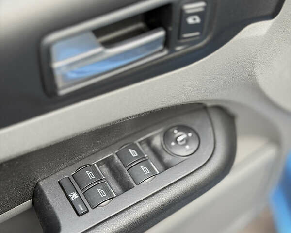 Синий Форд Фокус, объемом двигателя 1.6 л и пробегом 211 тыс. км за 4650 $, фото 24 на Automoto.ua