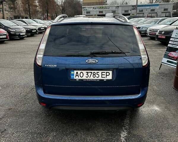 Синий Форд Фокус, объемом двигателя 1.6 л и пробегом 217 тыс. км за 5500 $, фото 3 на Automoto.ua
