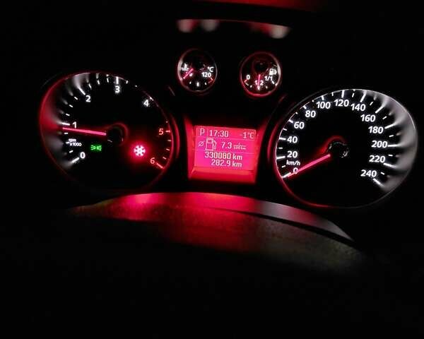 Синій Форд Фокус, об'ємом двигуна 2 л та пробігом 330 тис. км за 5700 $, фото 26 на Automoto.ua