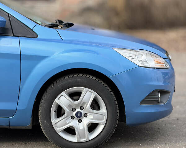 Синий Форд Фокус, объемом двигателя 1.6 л и пробегом 211 тыс. км за 4950 $, фото 13 на Automoto.ua