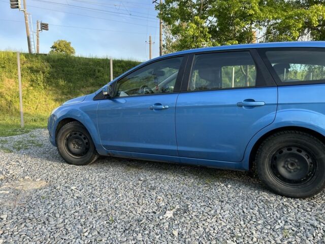 Синий Форд Фокус, объемом двигателя 1.6 л и пробегом 299 тыс. км за 5150 $, фото 19 на Automoto.ua