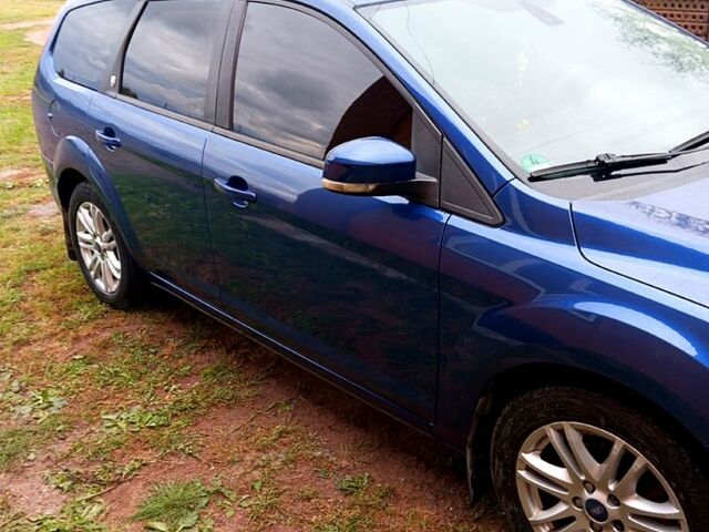 Синій Форд Фокус, об'ємом двигуна 1.6 л та пробігом 307 тис. км за 5500 $, фото 6 на Automoto.ua