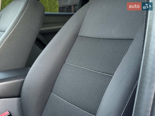 Синій Форд Фокус, об'ємом двигуна 1.6 л та пробігом 197 тис. км за 5999 $, фото 35 на Automoto.ua