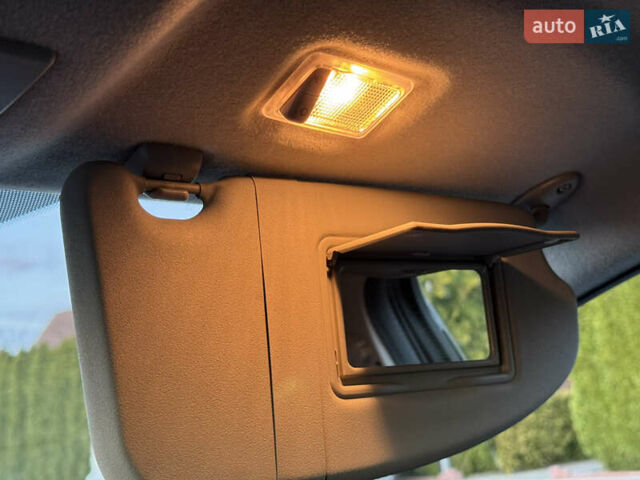 Синій Форд Фокус, об'ємом двигуна 1.6 л та пробігом 197 тис. км за 5999 $, фото 56 на Automoto.ua