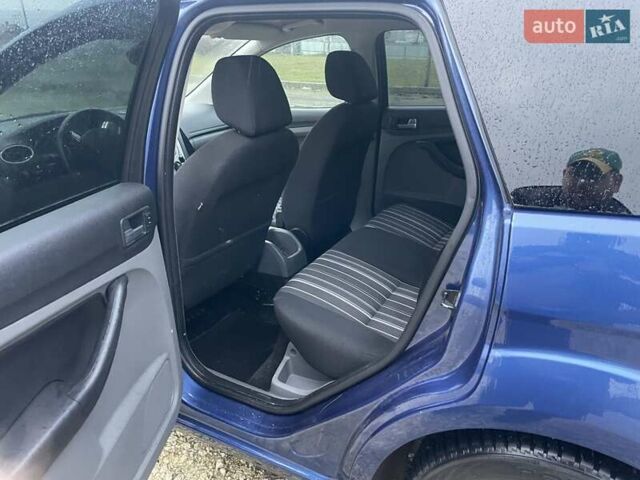Синій Форд Фокус, об'ємом двигуна 1.6 л та пробігом 237 тис. км за 6200 $, фото 6 на Automoto.ua