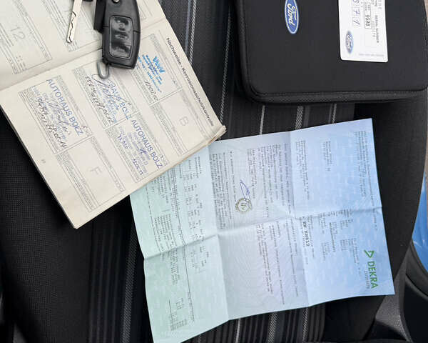 Синий Форд Фокус, объемом двигателя 1.6 л и пробегом 211 тыс. км за 4650 $, фото 33 на Automoto.ua