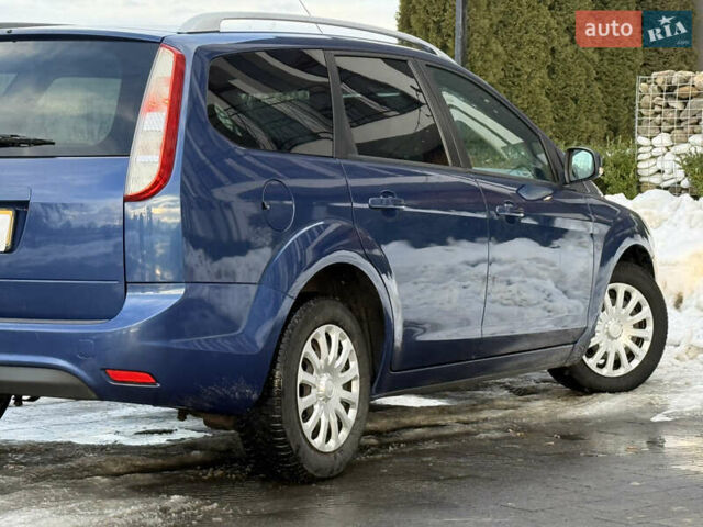 Синій Форд Фокус, об'ємом двигуна 1.6 л та пробігом 218 тис. км за 5300 $, фото 26 на Automoto.ua
