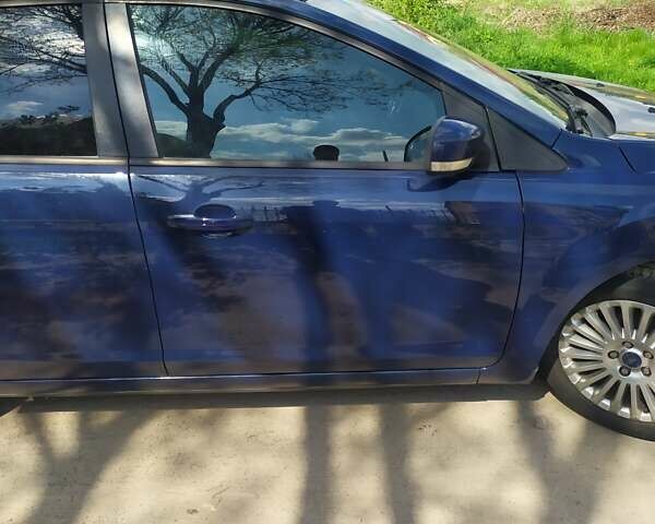 Синий Форд Фокус, объемом двигателя 1.8 л и пробегом 190 тыс. км за 5400 $, фото 28 на Automoto.ua