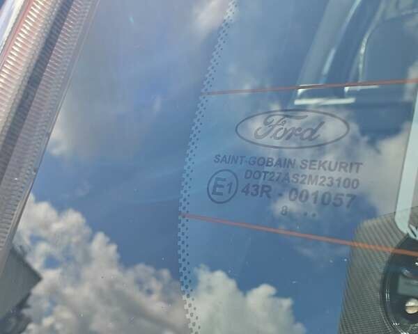 Синий Форд Фокус, объемом двигателя 1.6 л и пробегом 256 тыс. км за 6800 $, фото 12 на Automoto.ua