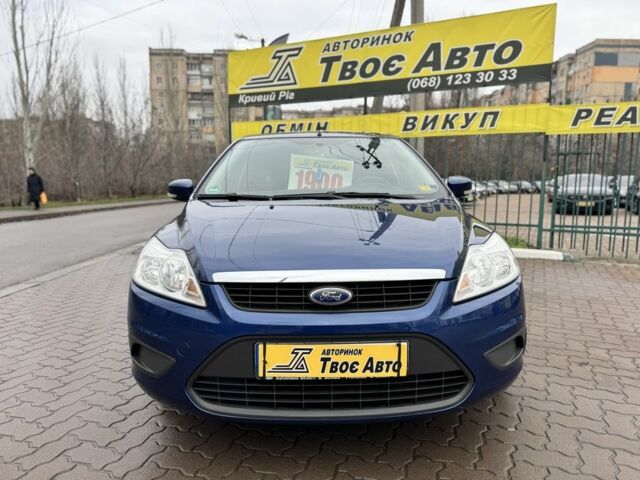 Синий Форд Фокус, объемом двигателя 1.6 л и пробегом 210 тыс. км за 6550 $, фото 1 на Automoto.ua