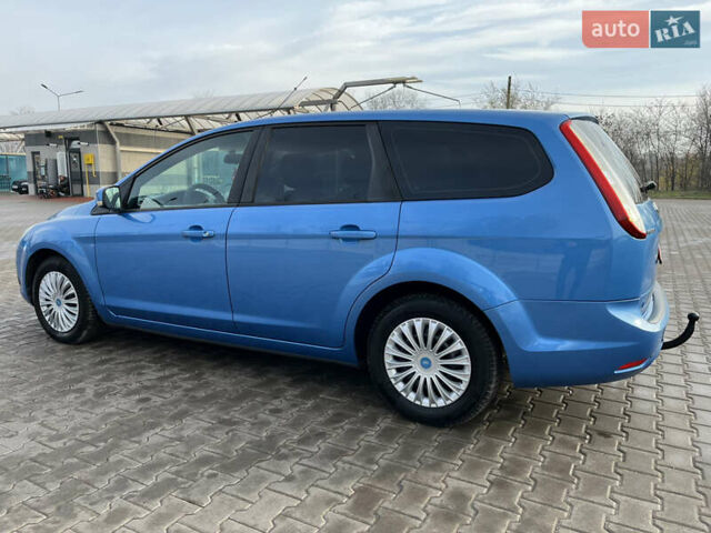 Синий Форд Фокус, объемом двигателя 1.6 л и пробегом 199 тыс. км за 6399 $, фото 6 на Automoto.ua