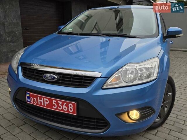 Синий Форд Фокус, объемом двигателя 1.6 л и пробегом 169 тыс. км за 5350 $, фото 1 на Automoto.ua