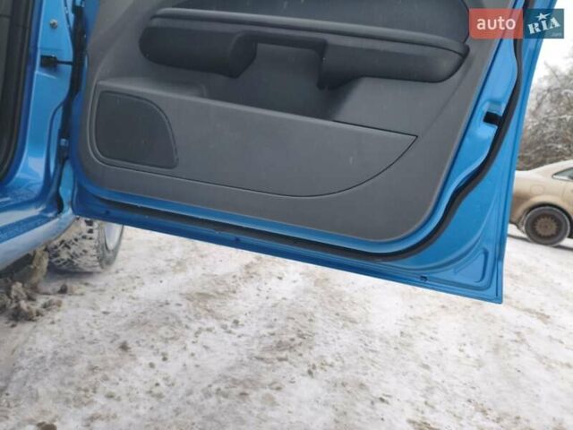 Синий Форд Фокус, объемом двигателя 1.6 л и пробегом 212 тыс. км за 5600 $, фото 27 на Automoto.ua