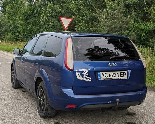 Синий Форд Фокус, объемом двигателя 1.6 л и пробегом 340 тыс. км за 5000 $, фото 3 на Automoto.ua