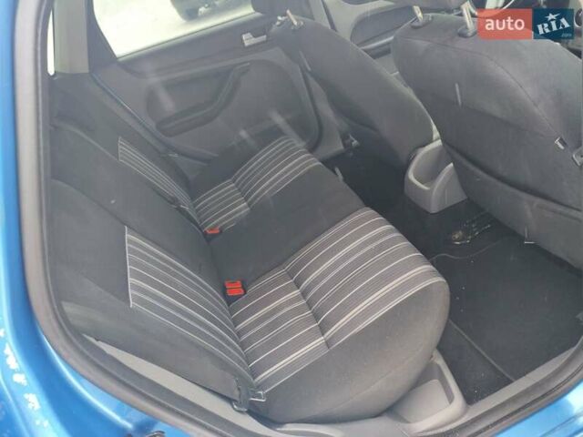 Синий Форд Фокус, объемом двигателя 1.6 л и пробегом 212 тыс. км за 5600 $, фото 37 на Automoto.ua