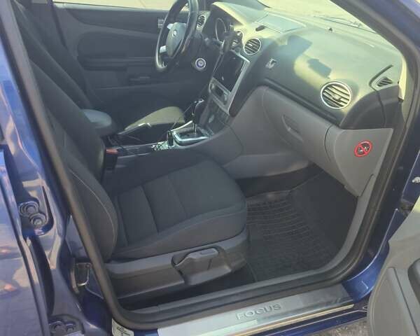 Форд Фокус 2009 в Харькове на Automoto.ua Синий Форд Фокус, объемом двигателя 2 л и пробегом 295 тыс. км за 7200 $, фото 1 на Automoto.ua