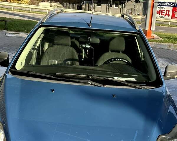 Синій Форд Фокус, об'ємом двигуна 1.6 л та пробігом 272 тис. км за 5500 $, фото 9 на Automoto.ua