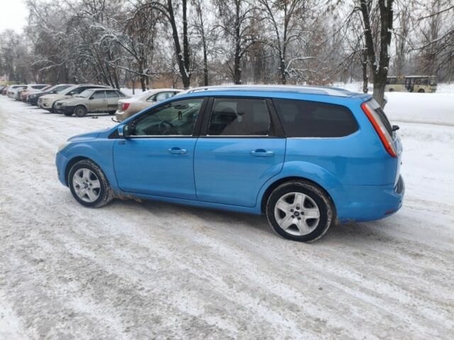 Синий Форд Фокус, объемом двигателя 1.6 л и пробегом 212 тыс. км за 5700 $, фото 7 на Automoto.ua