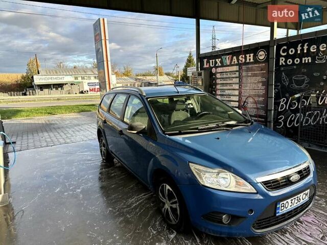 Синій Форд Фокус, об'ємом двигуна 1.6 л та пробігом 272 тис. км за 5500 $, фото 6 на Automoto.ua