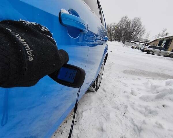 Синий Форд Фокус, объемом двигателя 1.6 л и пробегом 212 тыс. км за 5600 $, фото 52 на Automoto.ua