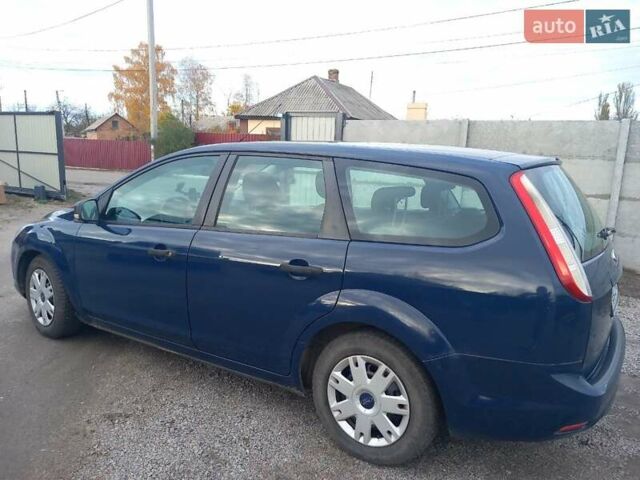 Форд Фокус 2009 в Кременчуге на Automoto.ua Синий Форд Фокус, объемом двигателя 1.6 л и пробегом 197 тыс. км за 4700 $, фото 3 на Automoto.ua