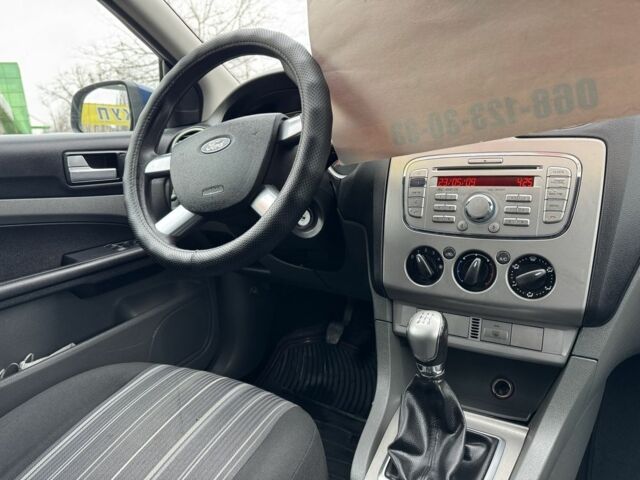 Синий Форд Фокус, объемом двигателя 1.6 л и пробегом 210 тыс. км за 6550 $, фото 12 на Automoto.ua