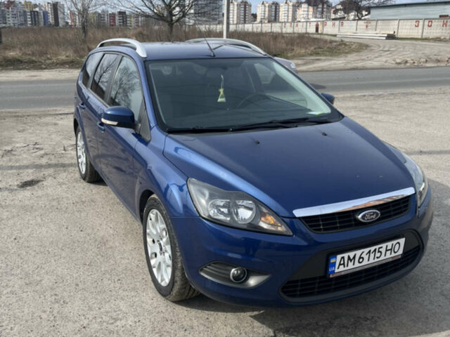 Синий Форд Фокус, объемом двигателя 1.8 л и пробегом 260 тыс. км за 6300 $, фото 1 на Automoto.ua