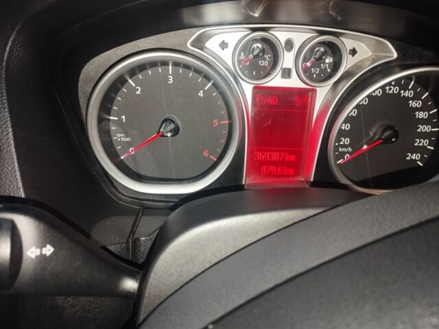 Синий Форд Фокус, объемом двигателя 1 л и пробегом 370 тыс. км за 3000 $, фото 7 на Automoto.ua