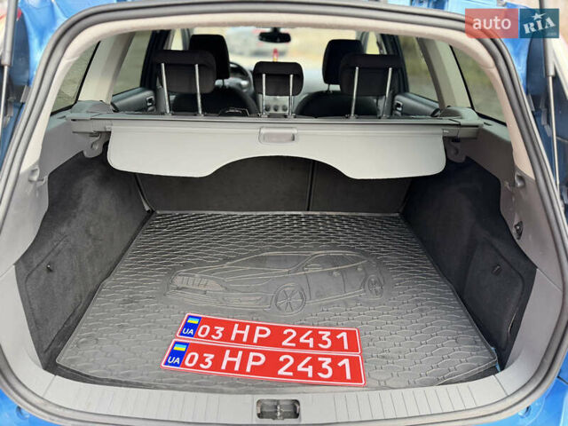 Синий Форд Фокус, объемом двигателя 1.6 л и пробегом 211 тыс. км за 4950 $, фото 36 на Automoto.ua