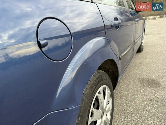 Синий Форд Фокус, объемом двигателя 1.6 л и пробегом 231 тыс. км за 4600 $, фото 24 на Automoto.ua