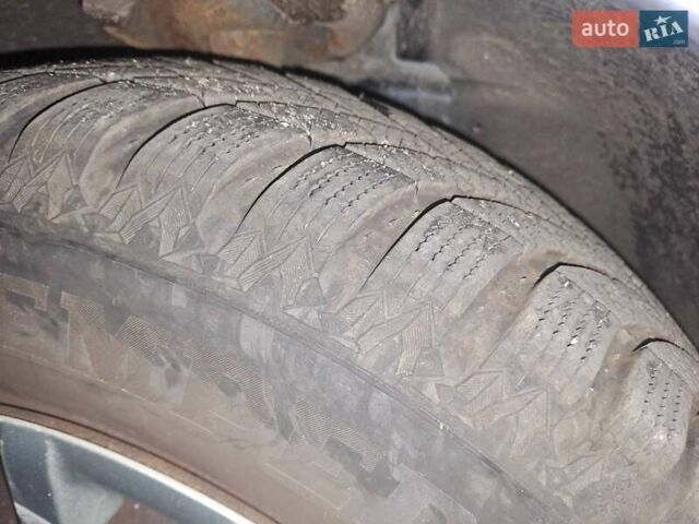 Форд Фокус 2009 у Решетиловке на Automoto.ua Синій Форд Фокус, об'ємом двигуна 1.6 л та пробігом 231 тис. км за 4950 $, фото 21 на Automoto.ua
