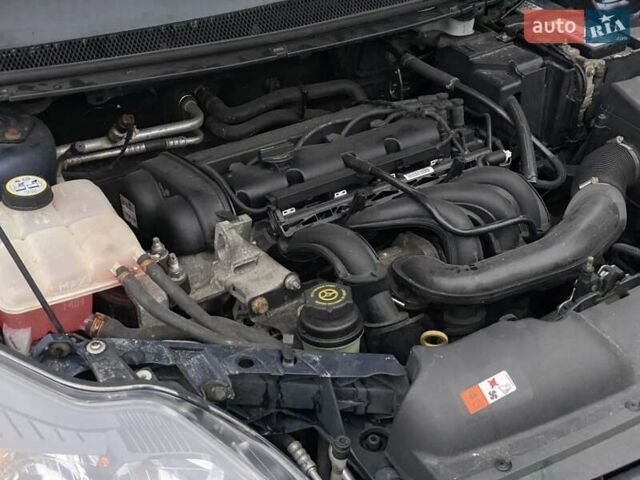 Синий Форд Фокус, объемом двигателя 1.6 л и пробегом 187 тыс. км за 6199 $, фото 35 на Automoto.ua