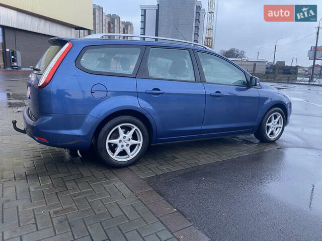 Синий Форд Фокус, объемом двигателя 1.6 л и пробегом 245 тыс. км за 4800 $, фото 2 на Automoto.ua