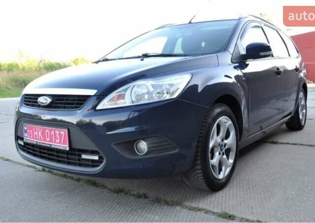 Синий Форд Фокус, объемом двигателя 1.6 л и пробегом 188 тыс. км за 6300 $, фото 3 на Automoto.ua