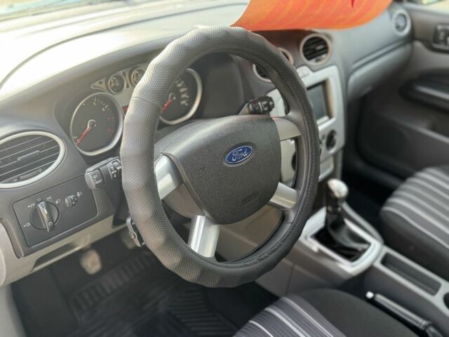 Синий Форд Фокус, объемом двигателя 1.6 л и пробегом 189 тыс. км за 6650 $, фото 11 на Automoto.ua