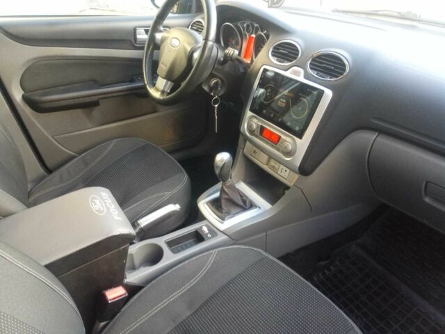 Синий Форд Фокус, объемом двигателя 1.6 л и пробегом 283 тыс. км за 5461 $, фото 9 на Automoto.ua