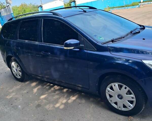 Синий Форд Фокус, объемом двигателя 1.6 л и пробегом 141 тыс. км за 6100 $, фото 3 на Automoto.ua