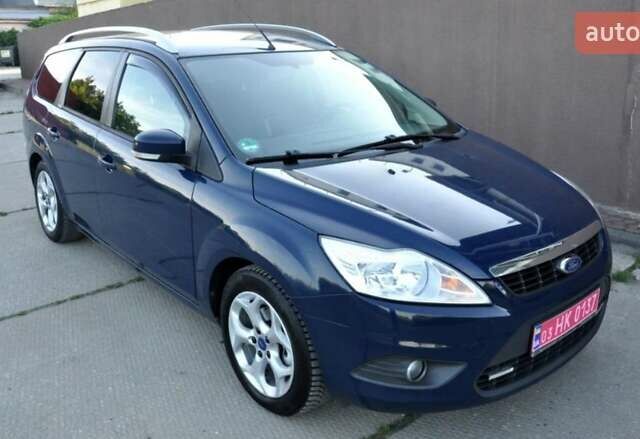 Синий Форд Фокус, объемом двигателя 1.6 л и пробегом 188 тыс. км за 6300 $, фото 9 на Automoto.ua
