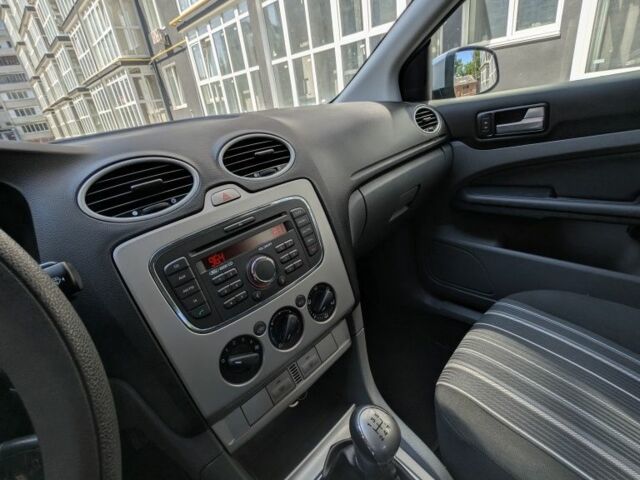 Синий Форд Фокус, объемом двигателя 1.6 л и пробегом 181 тыс. км за 5990 $, фото 21 на Automoto.ua