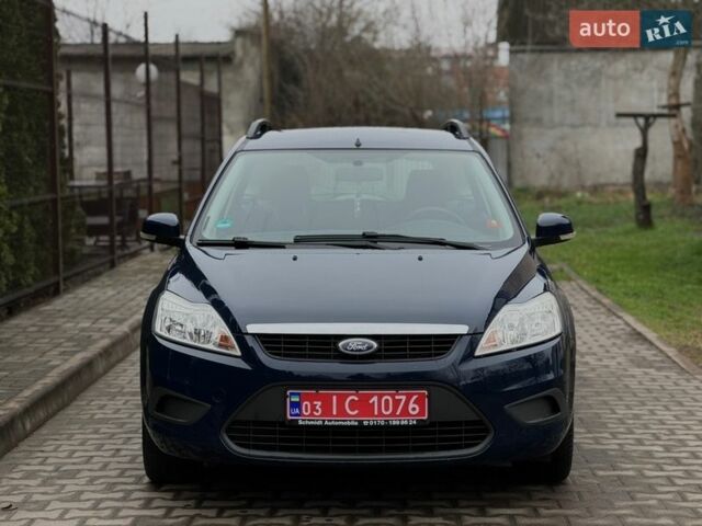 Синий Форд Фокус, объемом двигателя 1.6 л и пробегом 234 тыс. км за 5800 $, фото 2 на Automoto.ua